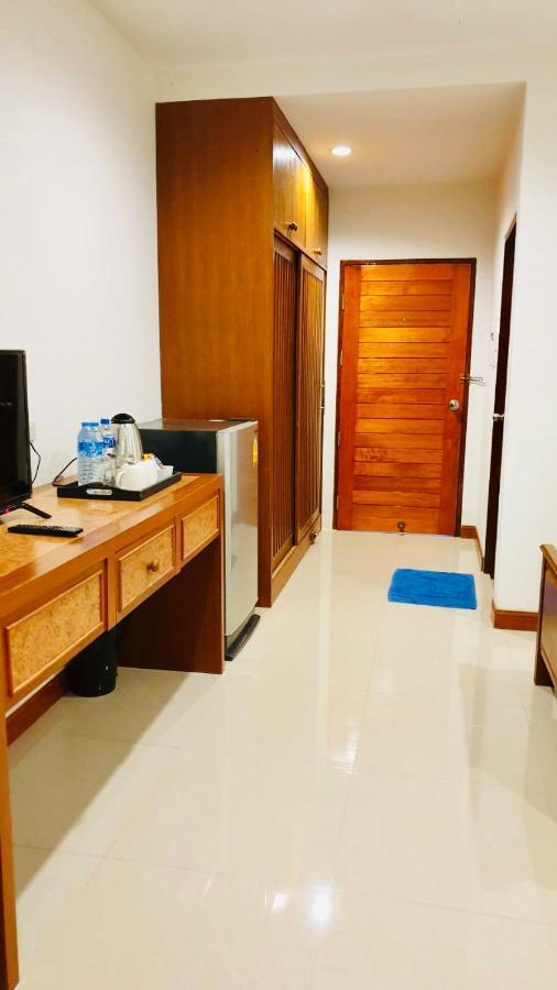 Siray House Aparthotel Phuket Екстериор снимка